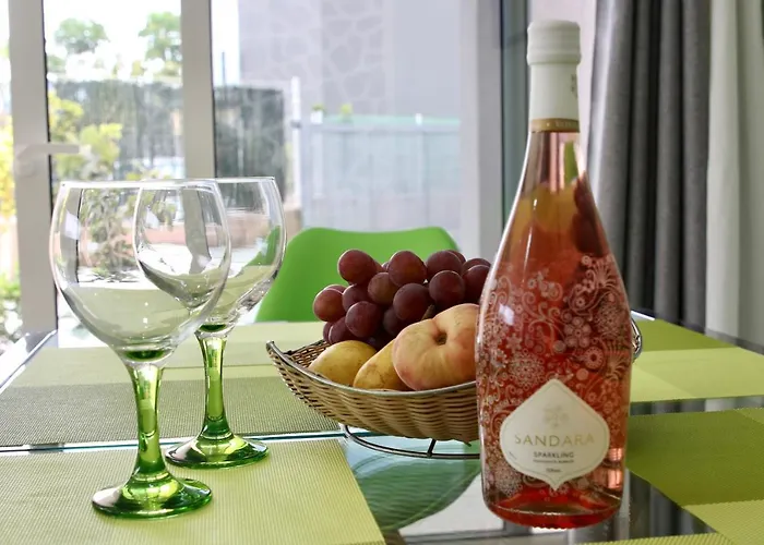 Paraiso-luxury With Heated Pool Βίλα