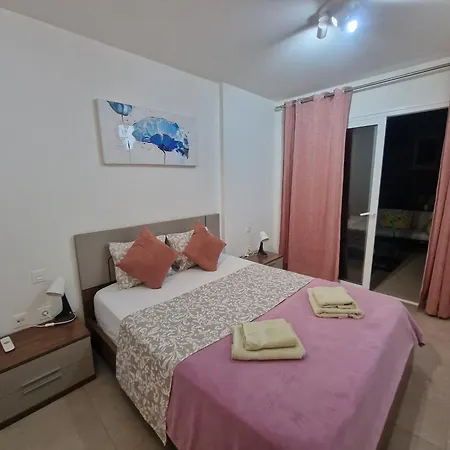 Paraiso-luxury With Heated Pool Villa