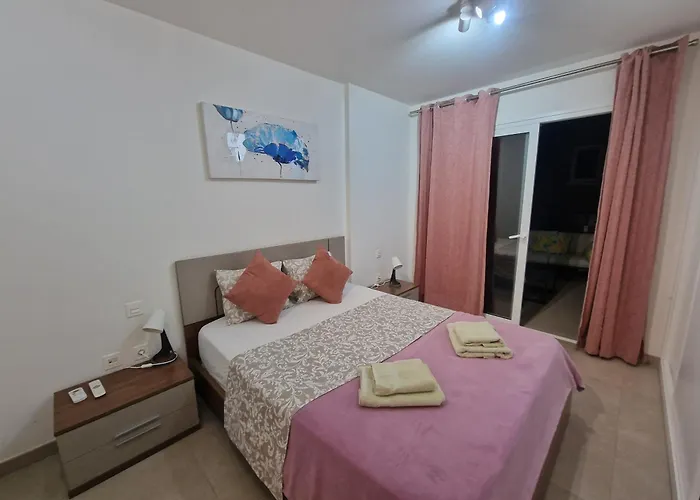 Paraiso-luxury With Heated Pool Villa